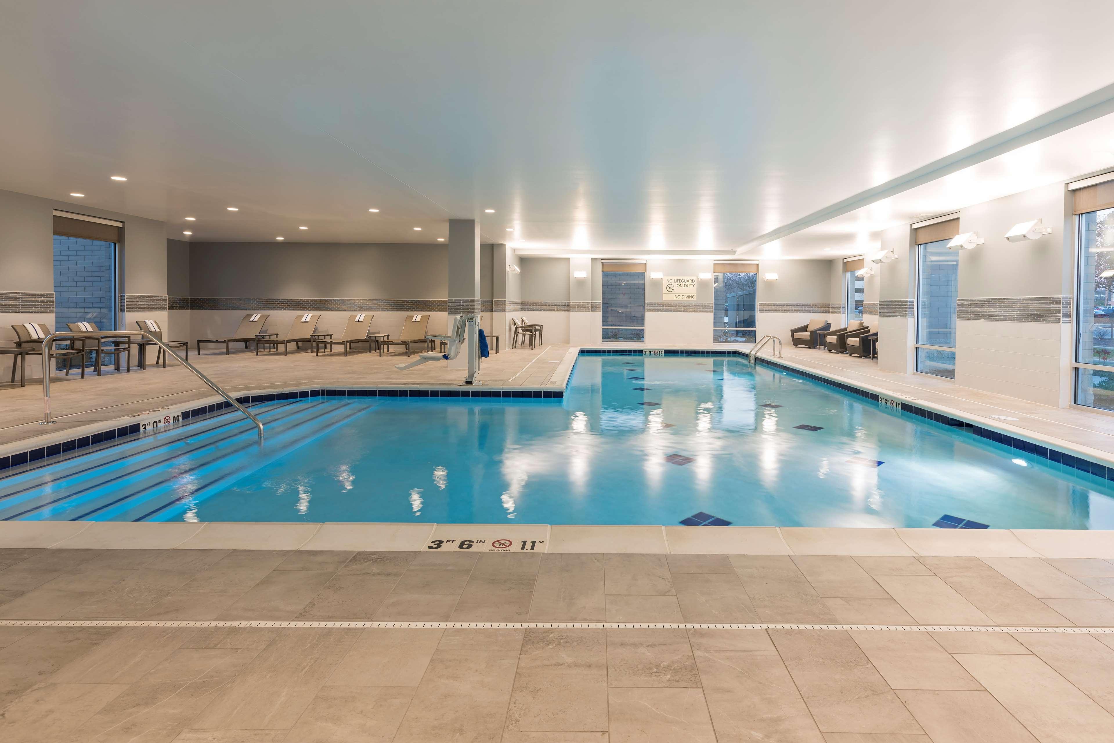 Hampton Inn & Suites Indianapolis-Keystone, In מראה חיצוני תמונה