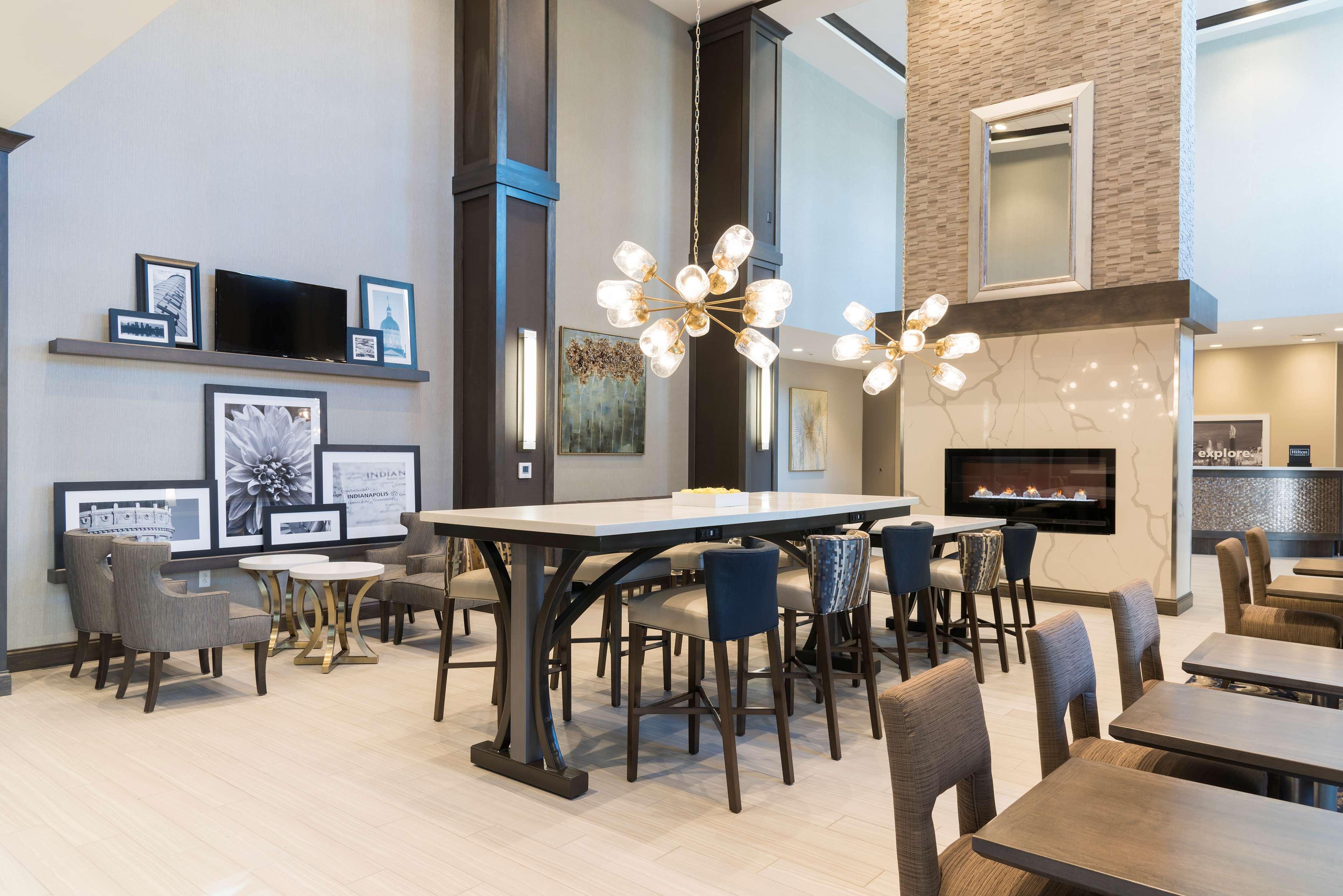 Hampton Inn & Suites Indianapolis-Keystone, In מראה חיצוני תמונה