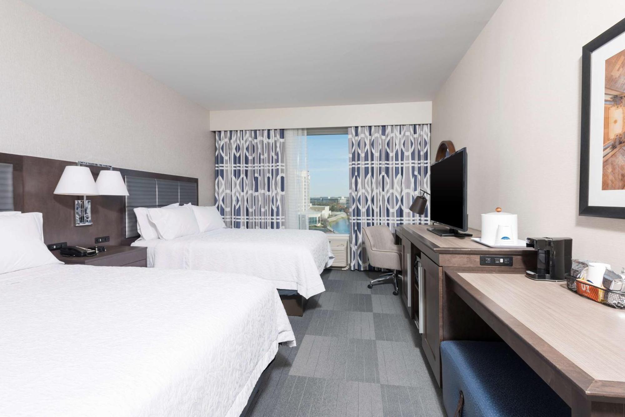Hampton Inn & Suites Indianapolis-Keystone, In מראה חיצוני תמונה
