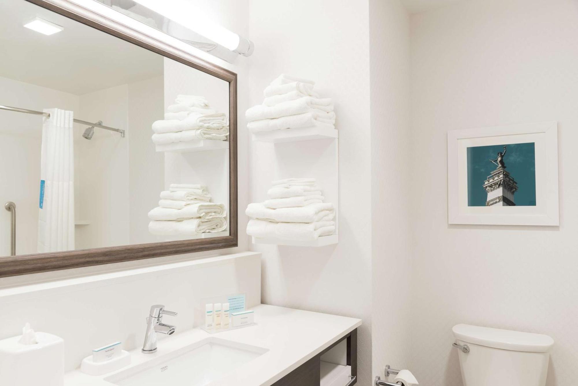 Hampton Inn & Suites Indianapolis-Keystone, In מראה חיצוני תמונה
