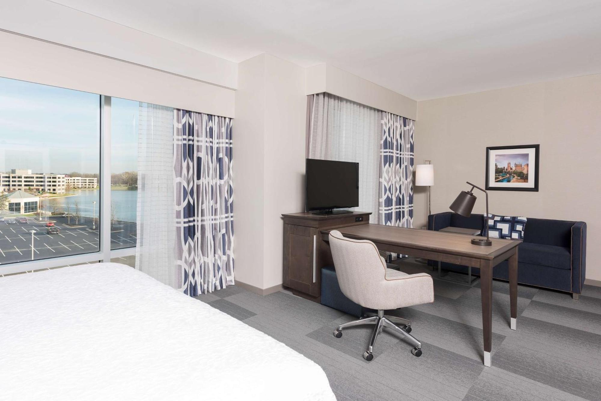 Hampton Inn & Suites Indianapolis-Keystone, In מראה חיצוני תמונה