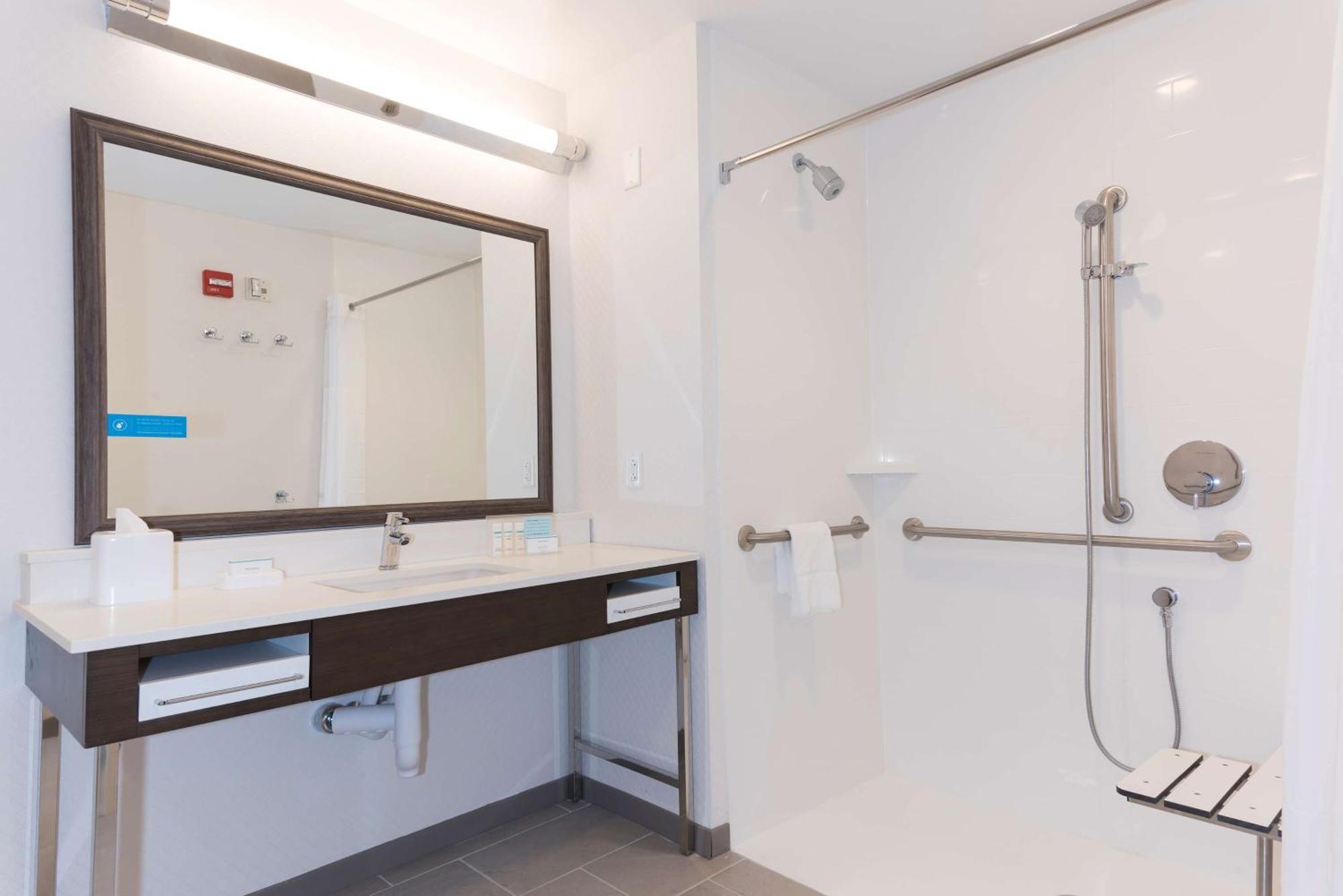 Hampton Inn & Suites Indianapolis-Keystone, In מראה חיצוני תמונה